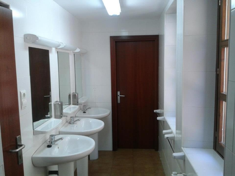 Albergue De Canfranc Estacion Bagian luar foto