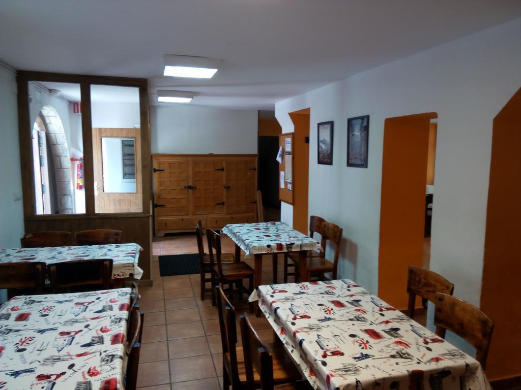 Albergue De Canfranc Estacion Bagian luar foto