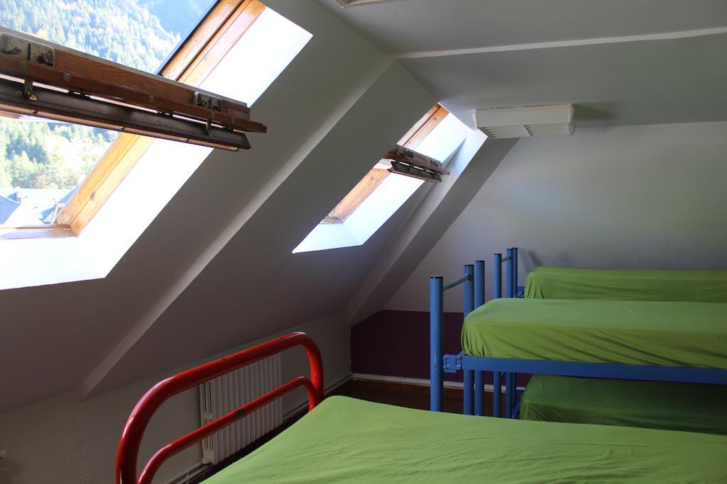 Albergue De Canfranc Estacion Ruang foto
