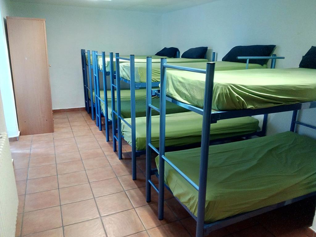 Albergue De Canfranc Estacion Bagian luar foto