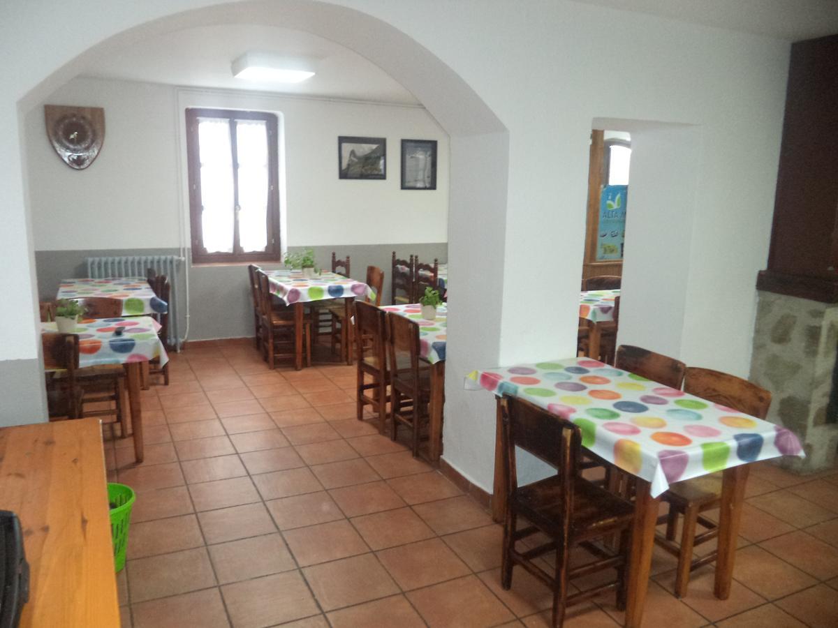 Albergue De Canfranc Estacion Bagian luar foto