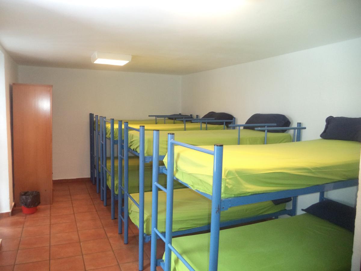 Albergue De Canfranc Estacion Bagian luar foto